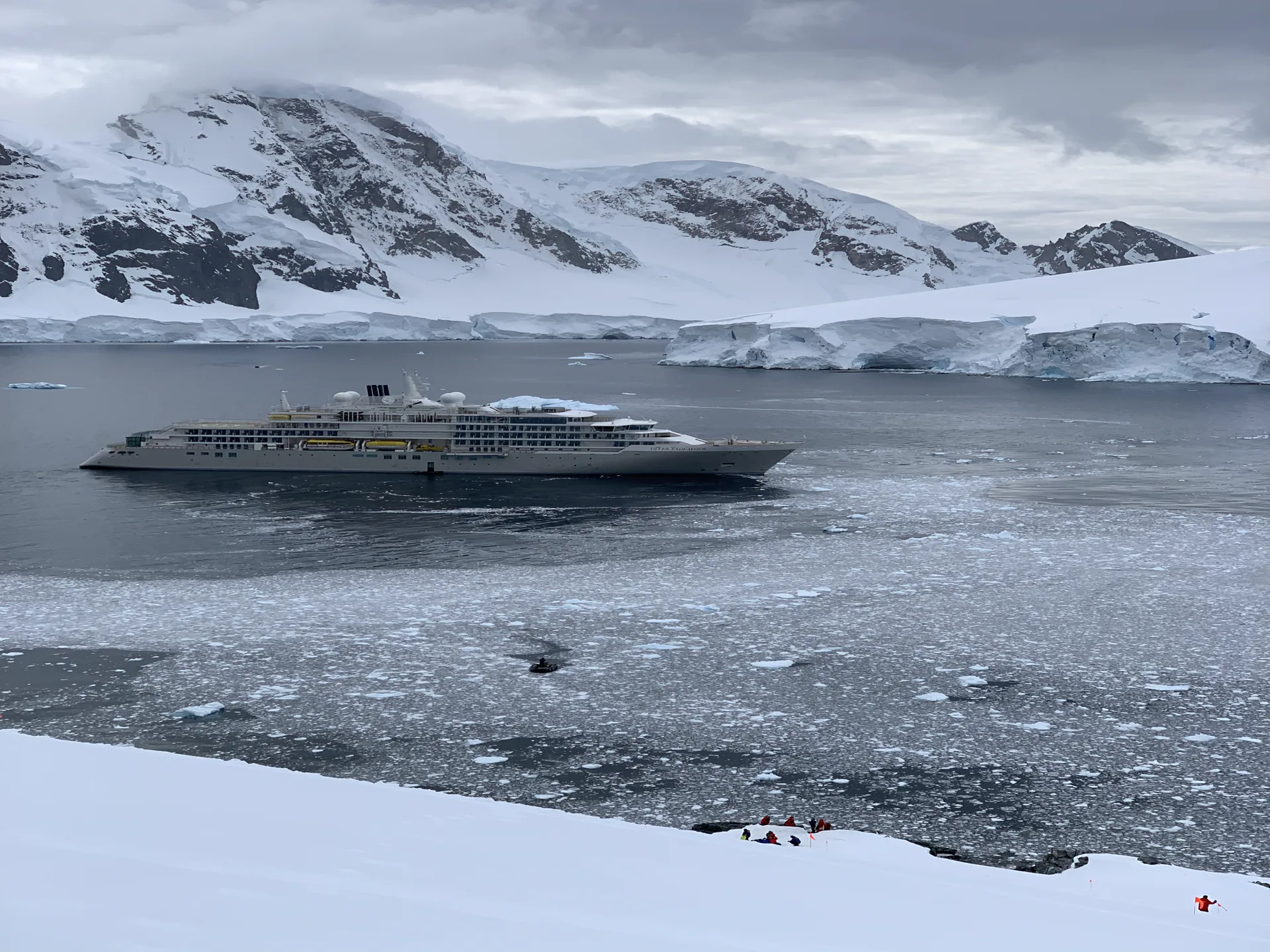 Arctic expedition cruise